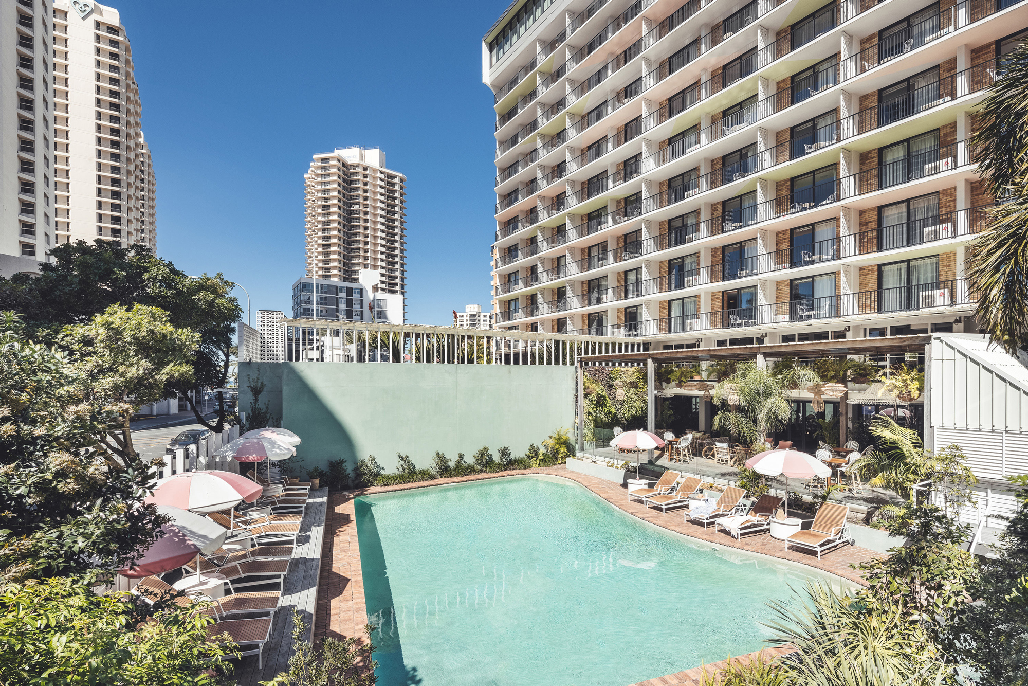 stay-enquiry-header-image Stay at the Island Gold Coast Boutique Hotel